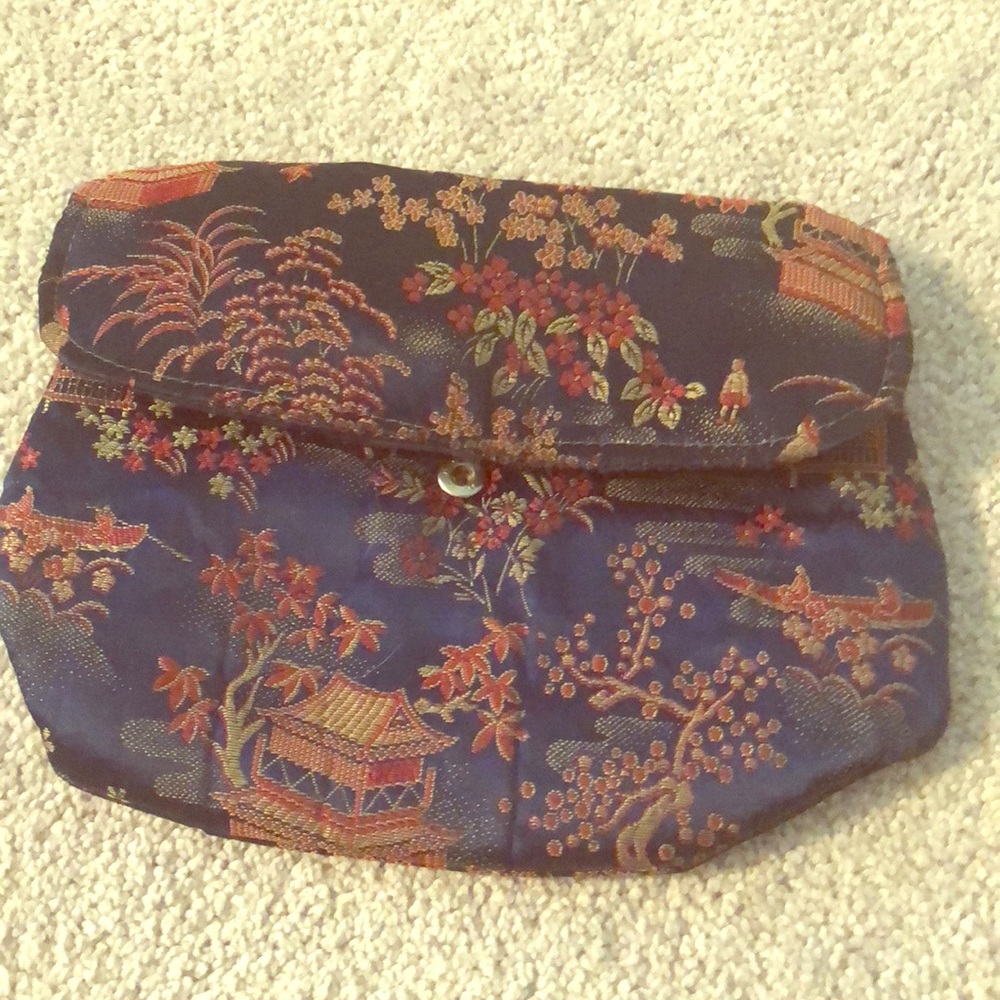 Small purse made from silk